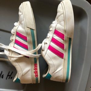 Adidas Girls size 4